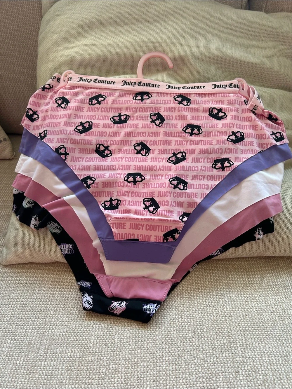 NWT JUICY COUTURE 5 pack printed underwear.
